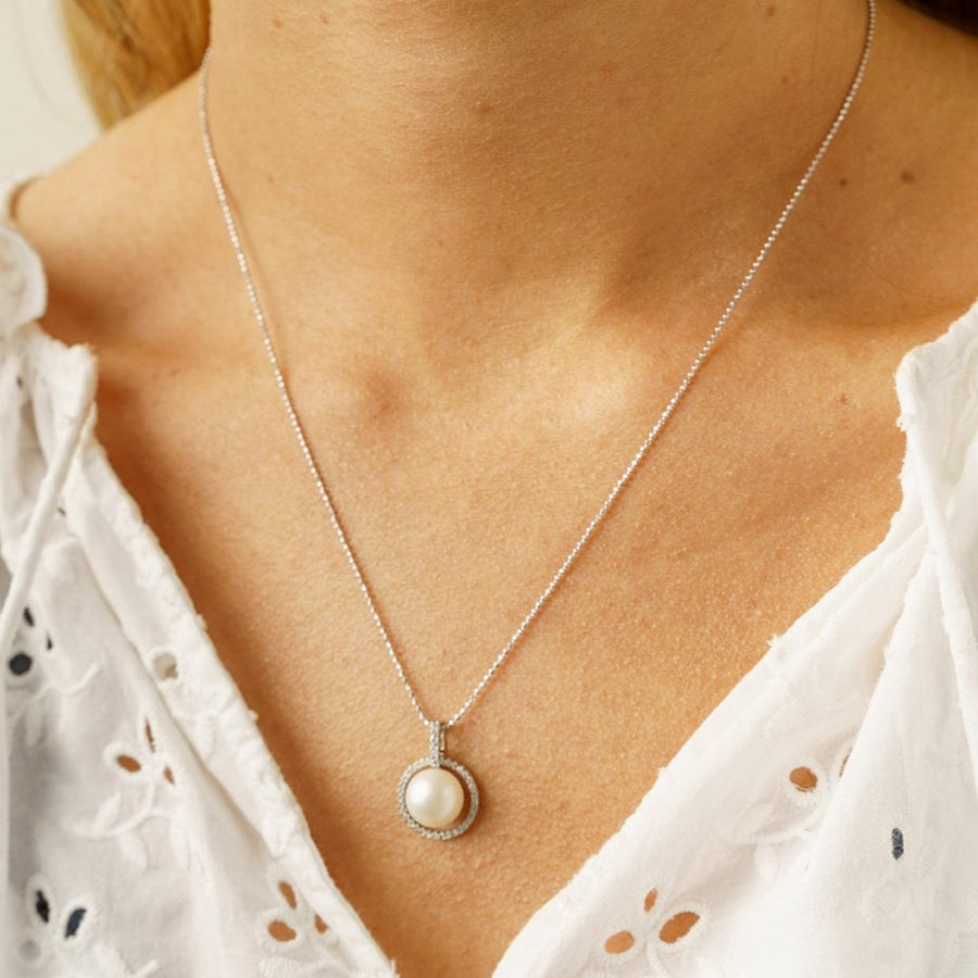 RADIANCE PEARL PENDANT